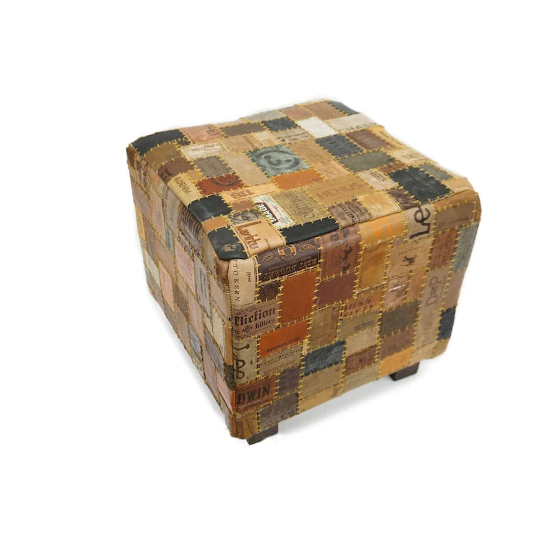 Pouf cube en cuir